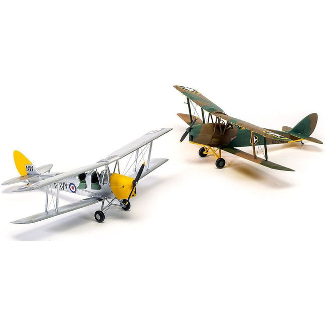 Level 2 Model Kit De Havilland Tiger Moth Aircraft with 2 Scheme Options 1/72 Plastic Model Kit by Airfix-Airfix-ModelCars.com