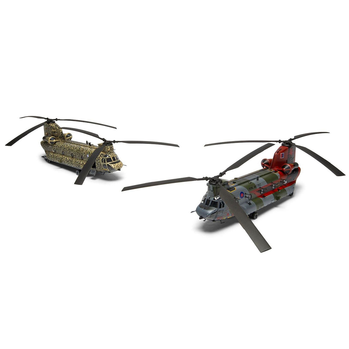 Level 3 Model Kit Boeing Chinook HC.1 (Late Production) Helicopter with 2 Scheme Options 1/72 Plastic Model Kit by Airfix-Airfix-ModelCars.com