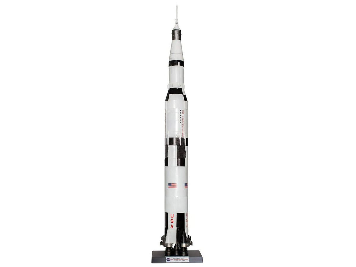Level 3 Model Kit NASA Saturn V Rocket Gift Set 1/144 Plastic Model Kit by Airfix-Airfix-ModelCars.com