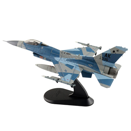 Lockheed F-16C Fighting Falcon Fighter Aircraft "86-0335 Blue Splinter 354th Wing 18th AGRS Eielson AFB" (2018) United States Air Force "Air Power Series" 1/72 Diecast Model by Hobby Master-Hobby Master-ModelCars.com
