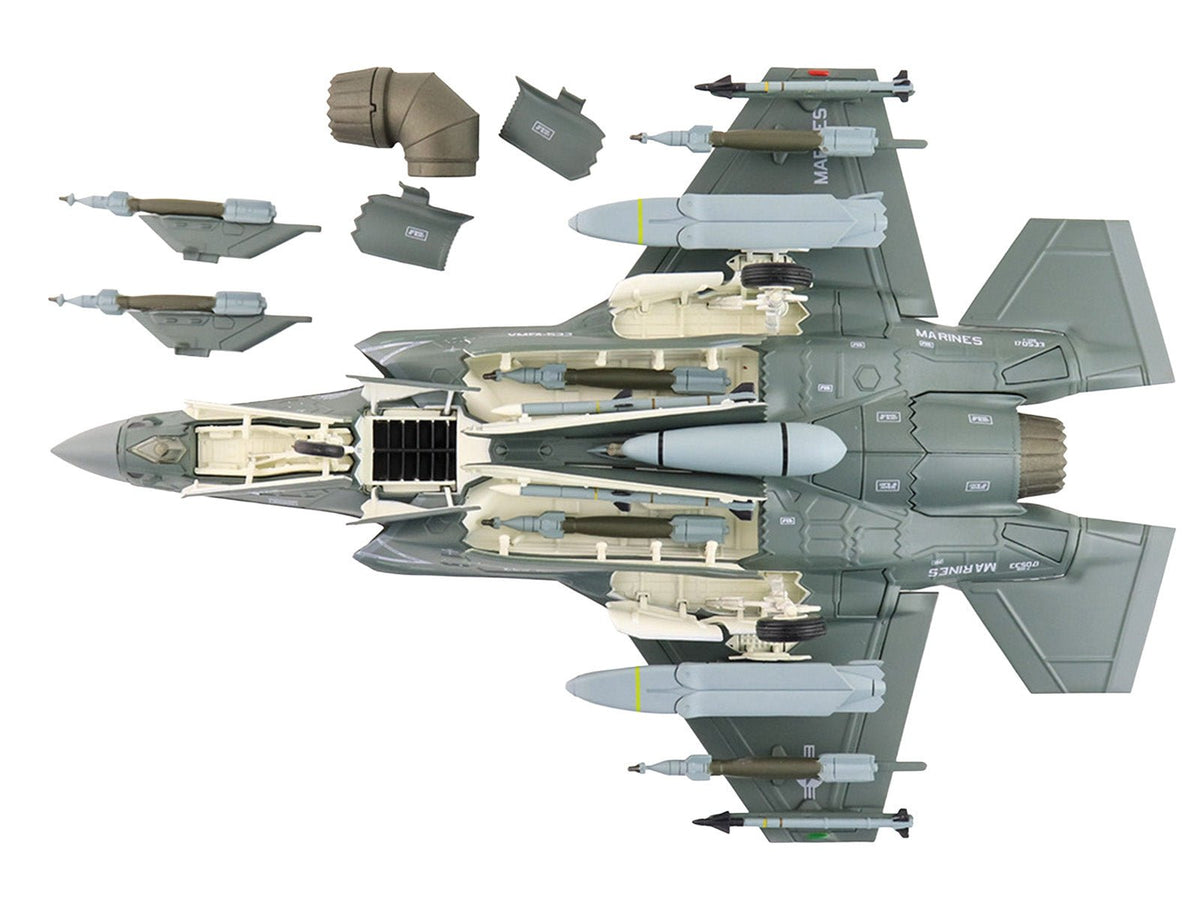 Lockheed Martin F-35B Lightning II Aircraft (Beast Mode) "170533 VMFA-533 Hawks" (2025) United States Marine Corps "Air Power Series" 1/72 Diecast Model by Hobby Master-Hobby Master-ModelCars.com