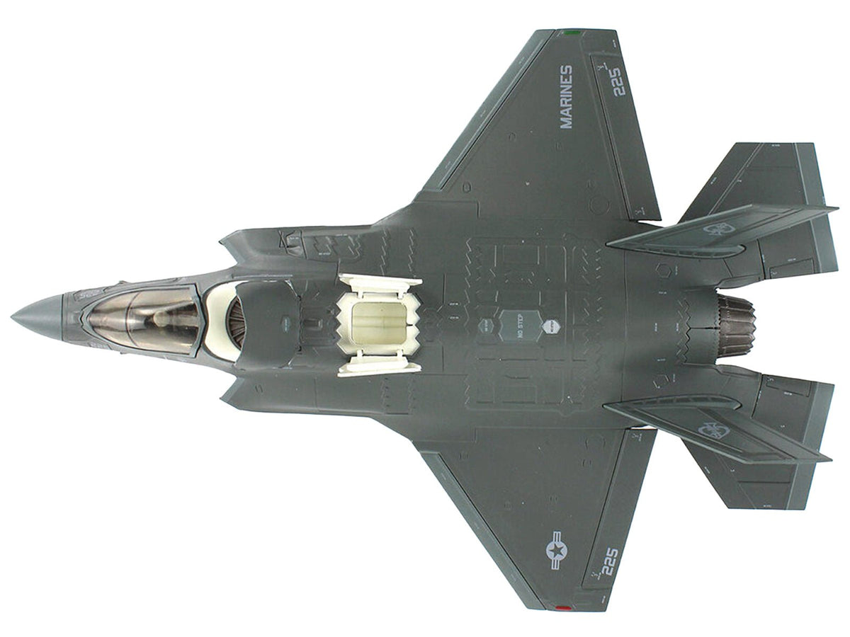 Lockheed Martin F-35B Lightning II Aircraft "VMFA-225 Vikings Yuma Marine Corps Air Station" (2023) United States Marine Corps "Air Power Series" 1/72 Diecast Model by Hobby Master-Hobby Master-ModelCars.com
