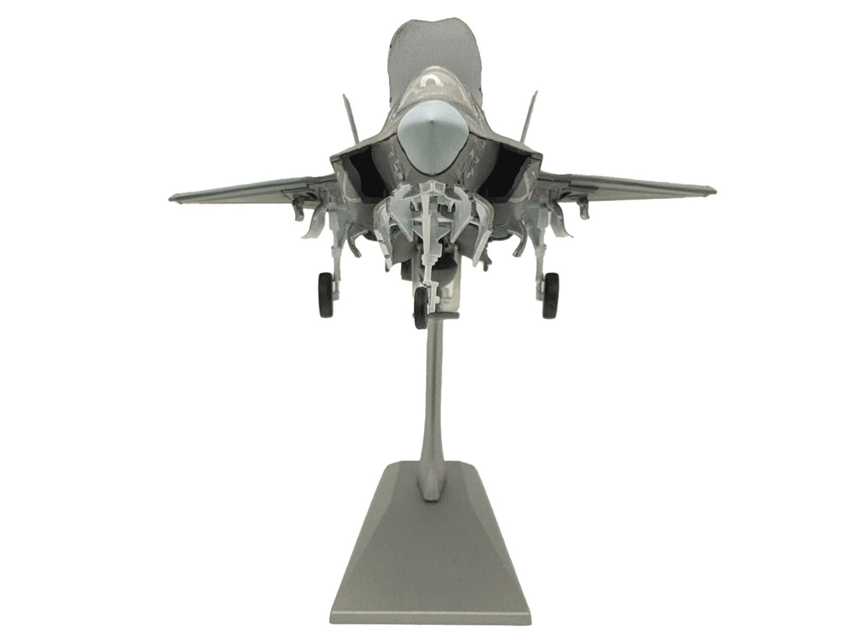 Lockheed Martin F-35B (STOVL) Lightning II Aircraft "BF-01 Prototype Air Test an Evaluation Squadron 23 (VX-23) Salty Dogs" (2009) United States Navy 1/72 Diecast Model Airplane-Other-ModelCars.com