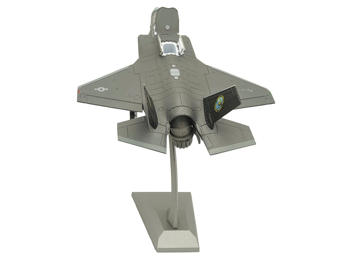 Lockheed Martin F-35B (STOVL) Lightning II Aircraft "BF-01 Prototype Air Test an Evaluation Squadron 23 (VX-23) Salty Dogs" (2009) United States Navy 1/72 Diecast Model Airplane-Other-ModelCars.com