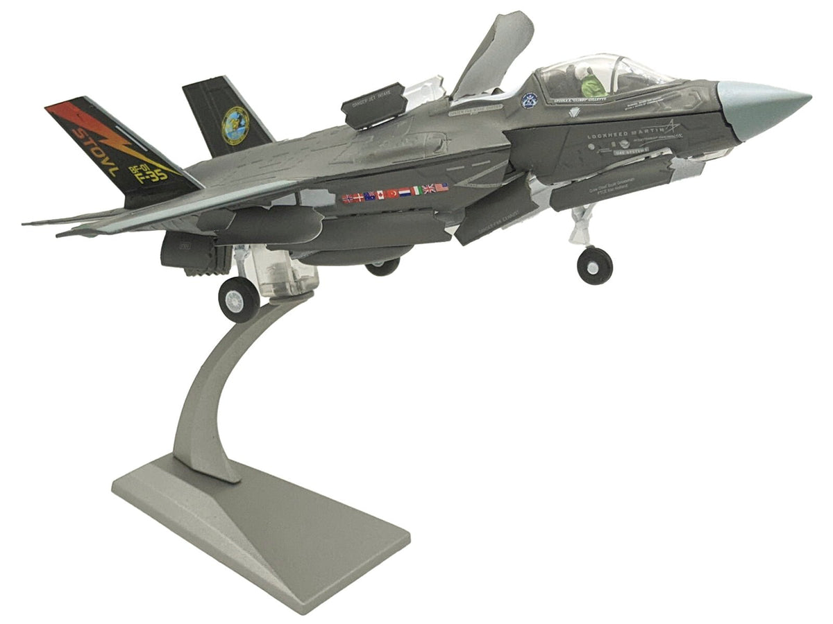 Lockheed Martin F-35B (STOVL) Lightning II Aircraft "BF-01 Prototype Air Test an Evaluation Squadron 23 (VX-23) Salty Dogs" (2009) United States Navy 1/72 Diecast Model Airplane-Other-ModelCars.com