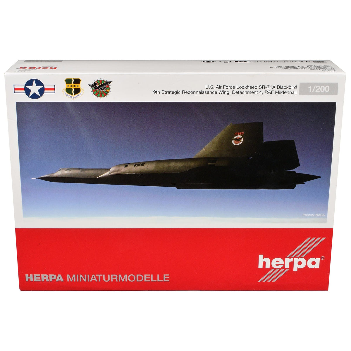 Lockheed SR-71A Blackbird Stealth Aircraft "9th Strategic Reconnaissance Wing Detachment 4 RAF Mildenhall" United States Air Force 1/200 Diecast Model Airplane by Herpa-Herpa-ModelCars.com