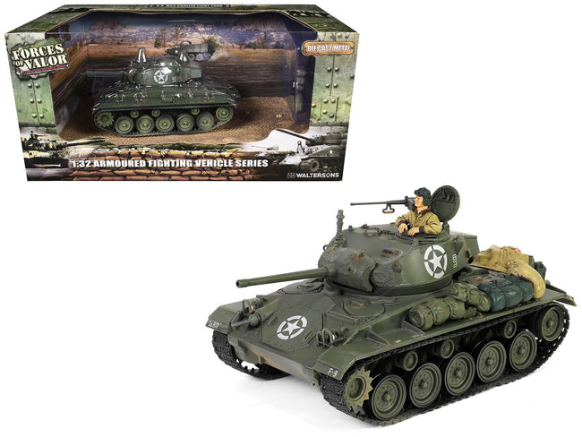 M24 Chaffee Light Tank "8th Armored Division 36th Tank Batallion, Rheinberg Germany World War II" (1945) United States Army "Armoured Fighting Vehicle" Series 1/32 Diecast Model by Forces of Valor-Forces Of Valor-ModelCars.com