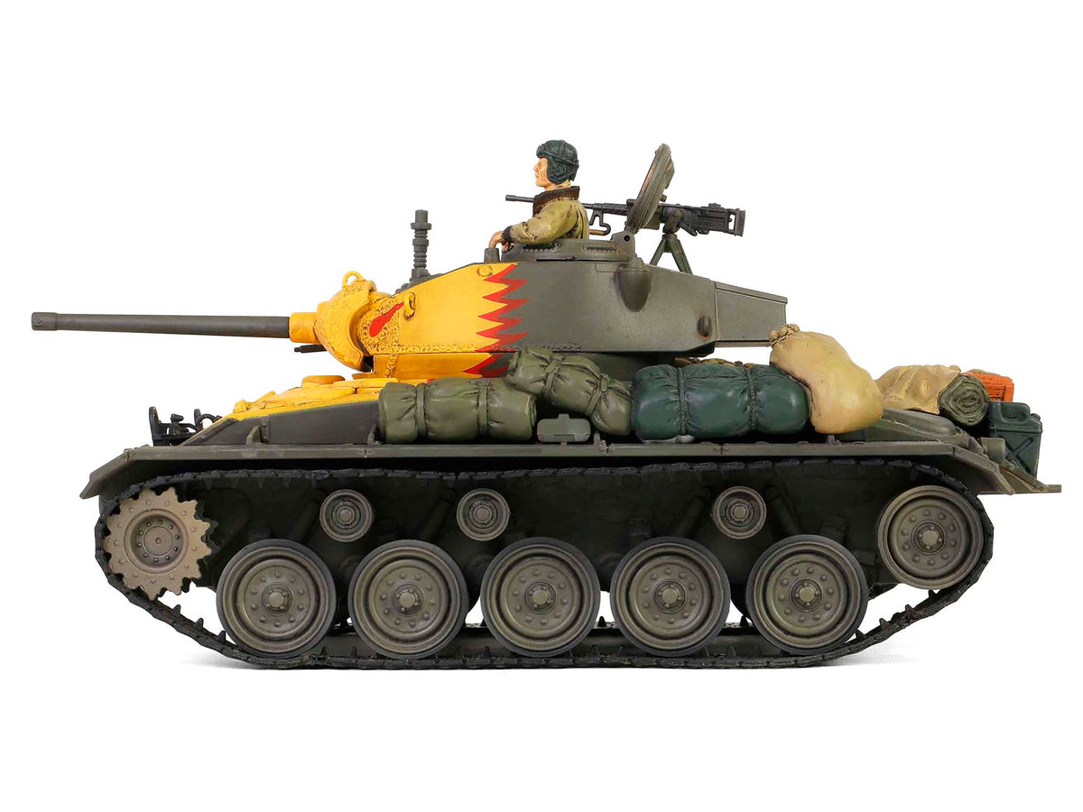 M24 Chaffee Light Tank "Tiger Face 79th Tank Btn Han River South Korea" (1950) United States Army "Armoured Fighting Vehicle" Series 1/32 Diecast Model by Forces of Valor-Forces Of Valor-ModelCars.com