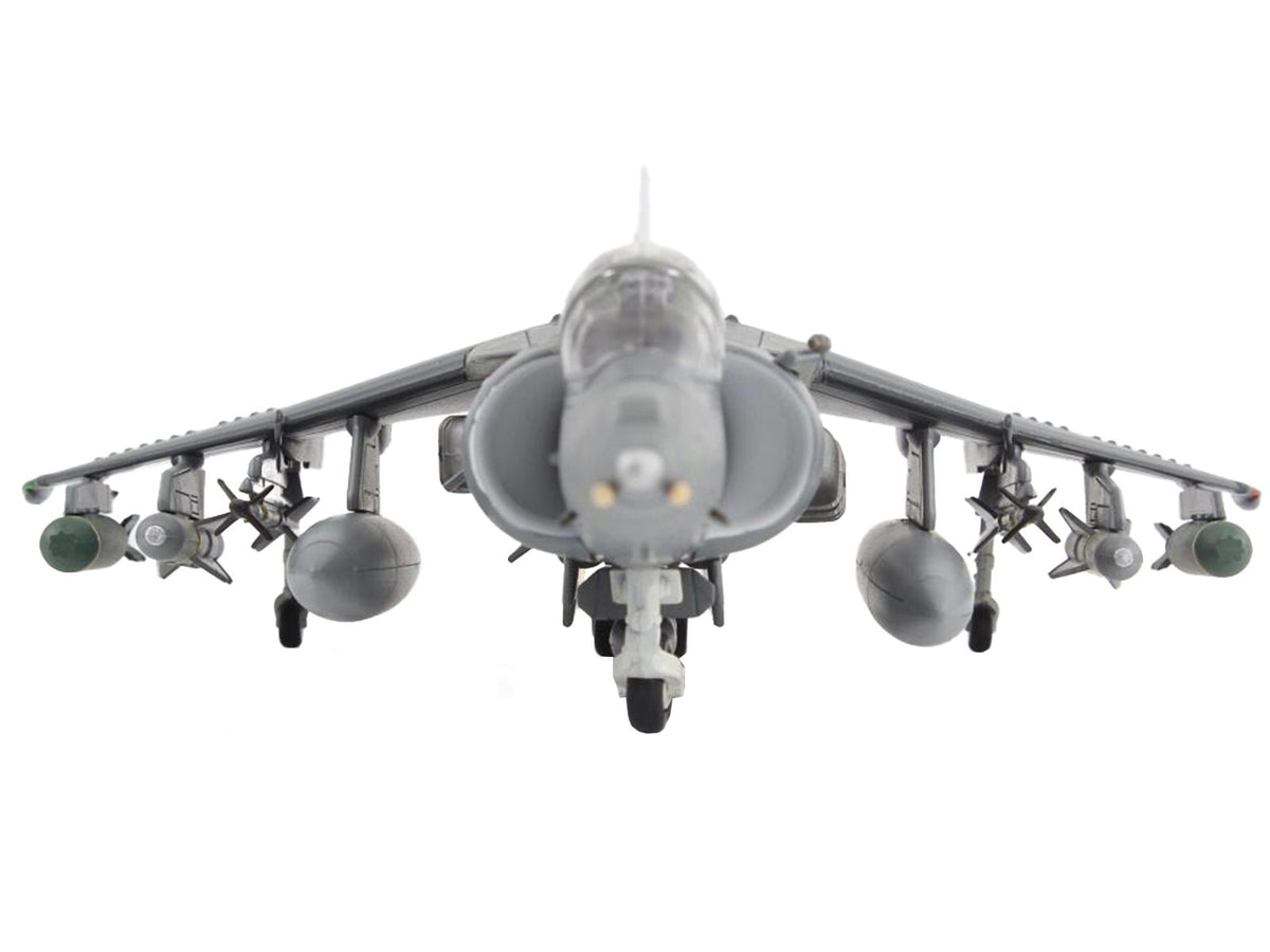 McDonnell Douglas AV-8B/British Harrier II GR.9A Aircraft "41 (R) Squadron RAF Coningsby Air Base" (2006) Royal Air Force "Air Power Series" 1/72 Diecast Model by Hobby Master-Hobby Master-ModelCars.com
