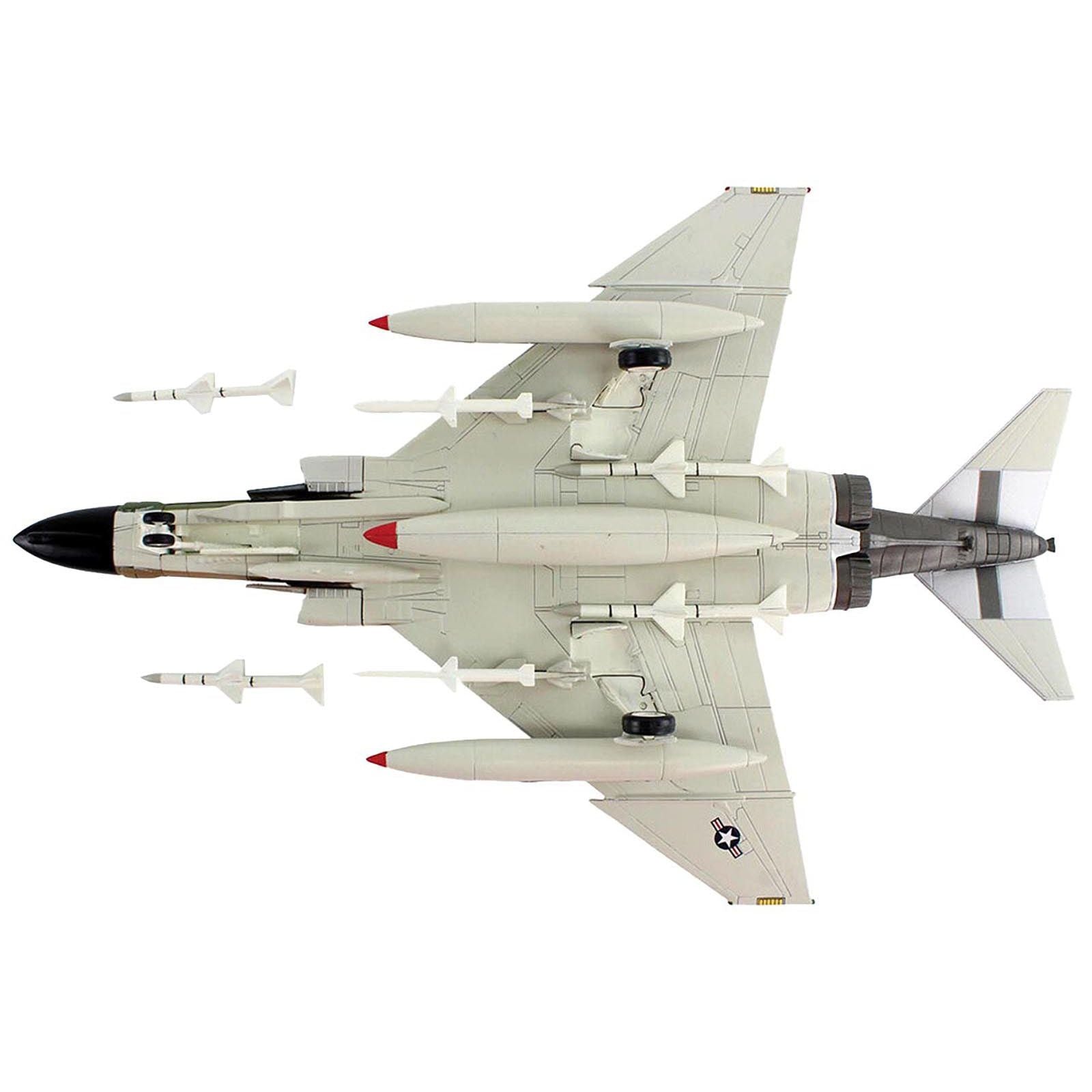 McDonnell Douglas EF - 4C Wild Weasel Fighter - Bomber Aircraft "64 - 0840 67th TFS Korat RTAFB Super Cocks Swiss Samilar" (1971) United States Air Force "Air Power Series" 1/72 Diecast Model by Hobby Master - Hobby Master - ModelCars.com