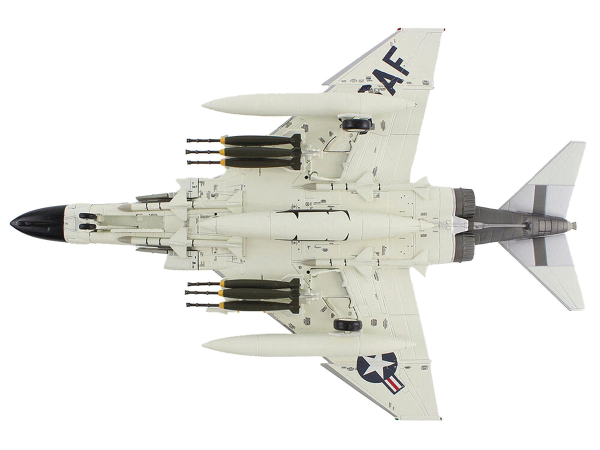 McDonnell Douglas F-4C Phantom II Fighter-Bomber Aircraft "45th TFS Ubon Thailand" (1965) United States Air Force "Air Power Series" 1/72 Diecast Model by Hobby Master-Hobby Master-ModelCars.com