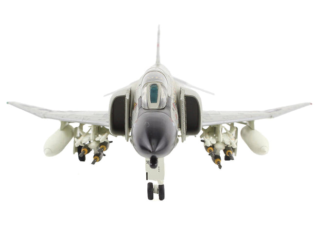 McDonnell Douglas F-4C Phantom II Fighter-Bomber Aircraft "45th TFS Ubon Thailand" (1965) United States Air Force "Air Power Series" 1/72 Diecast Model by Hobby Master-Hobby Master-ModelCars.com