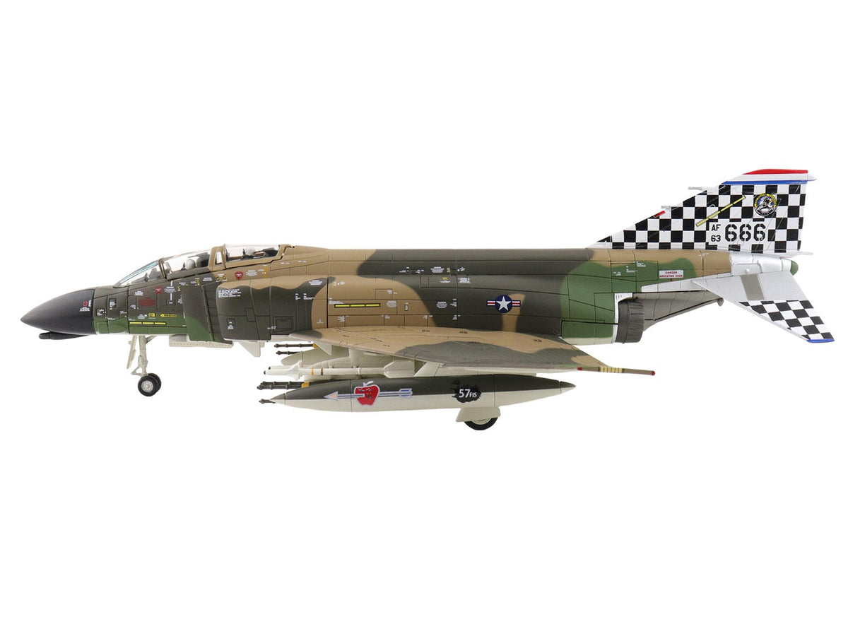 McDonnell Douglas F-4C Phantom II Fighter-Bomber Aircraft "63-7666 William Tell 57th FIS Keflavik Airport Iceland" (1977) United States Air Force "Air Power Series" 1/72 Diecast Model by Hobby Master-Hobby Master-ModelCars.com
