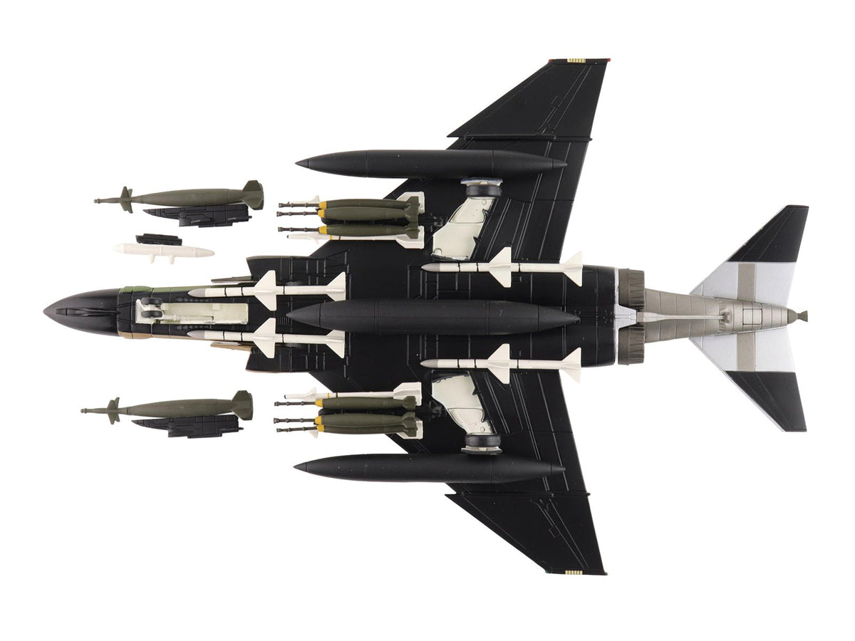 McDonnell Douglas F-4D Phantom II Fighter-Bomber Aircraft "66-8738 Night Owl 497th TFS Ubon RTAFB Thailand" (1972) United States Air Force "Air Power Series" 1/72 Diecast Model by Hobby Master-Hobby Master-ModelCars.com