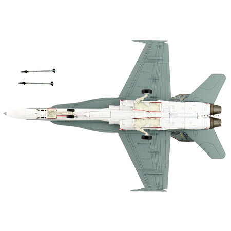 McDonnell Douglas F/A-18C Hornet Aircraft "VFA-15 Retro TAC Demo Jet VFA-106 Gladiators" (2017) United States Navy "Air Power Series" 1/72 Diecast Model by Hobby Master-Hobby Master-ModelCars.com