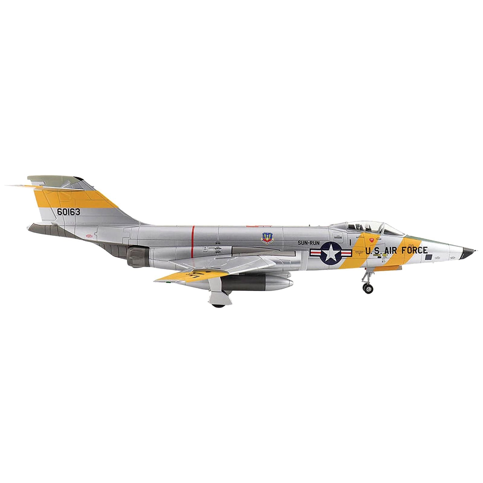 McDonnell RF - 101C Voodoo Fighter Aircraft "363rd TRW Operation Sun Run" (1957) United States Air Force "Air Power Series" 1/72 Diecast Model by Hobby Master - Hobby Master - ModelCars.com