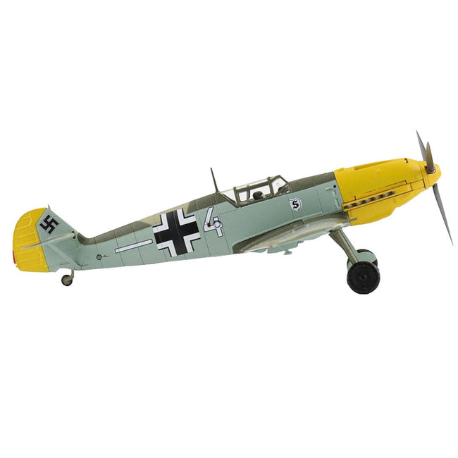 Messerschmitt Bf 109E-3 Fighter Aircraft "White 4 Unteroffizier Horst Perez 4/JG 26" (1940) German Luftwaffe "Air Power Series" 1/48 Diecast Model by Hobby Master-Hobby Master-ModelCars.com
