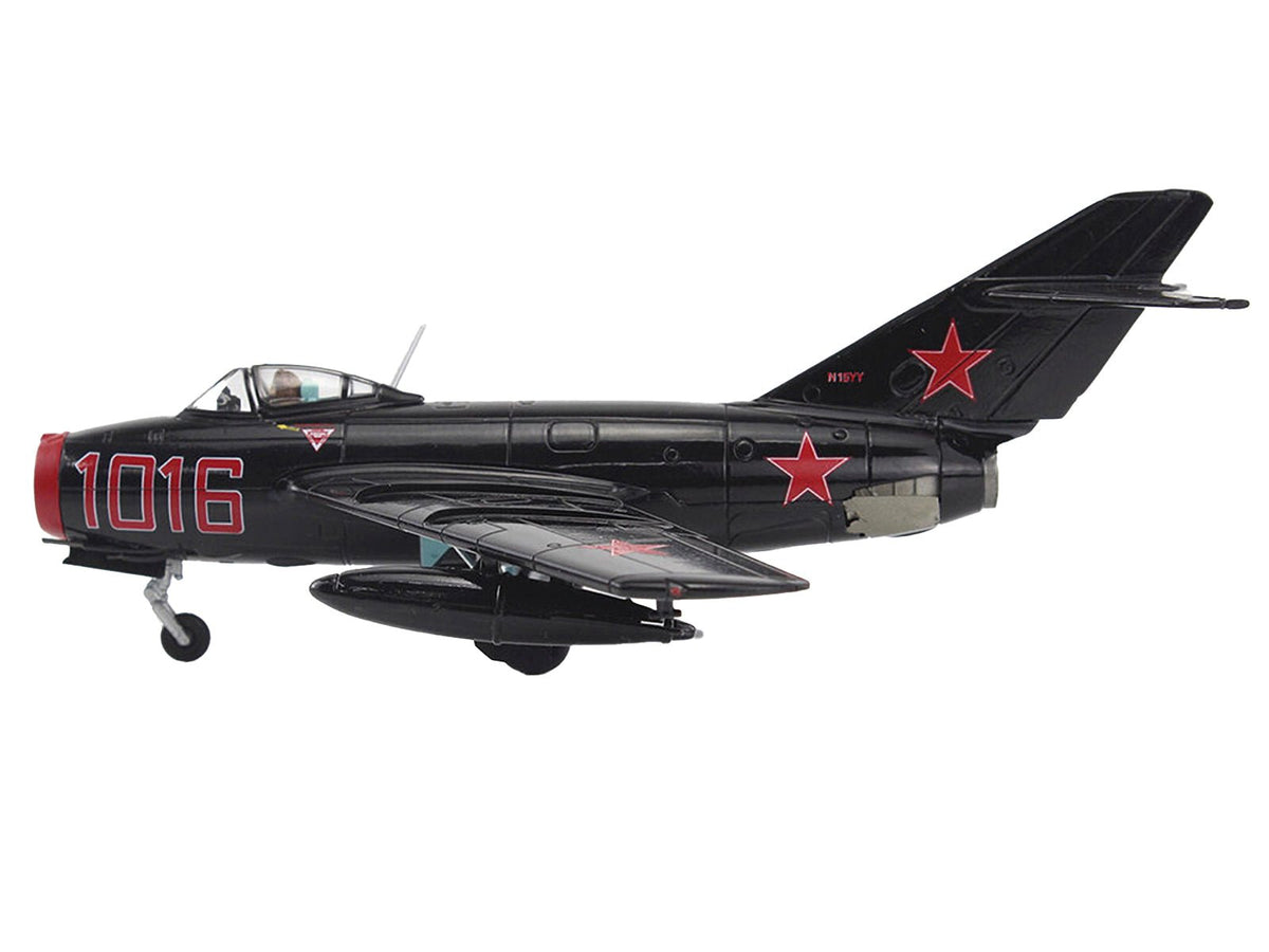 Mikoyan-Gurevich MiG-15Bis Fighter Aircraft "Experimental Combat Air Museum Kansas" "Air Power Series" 1/72 Diecast Model by Hobby Master-Hobby Master-ModelCars.com