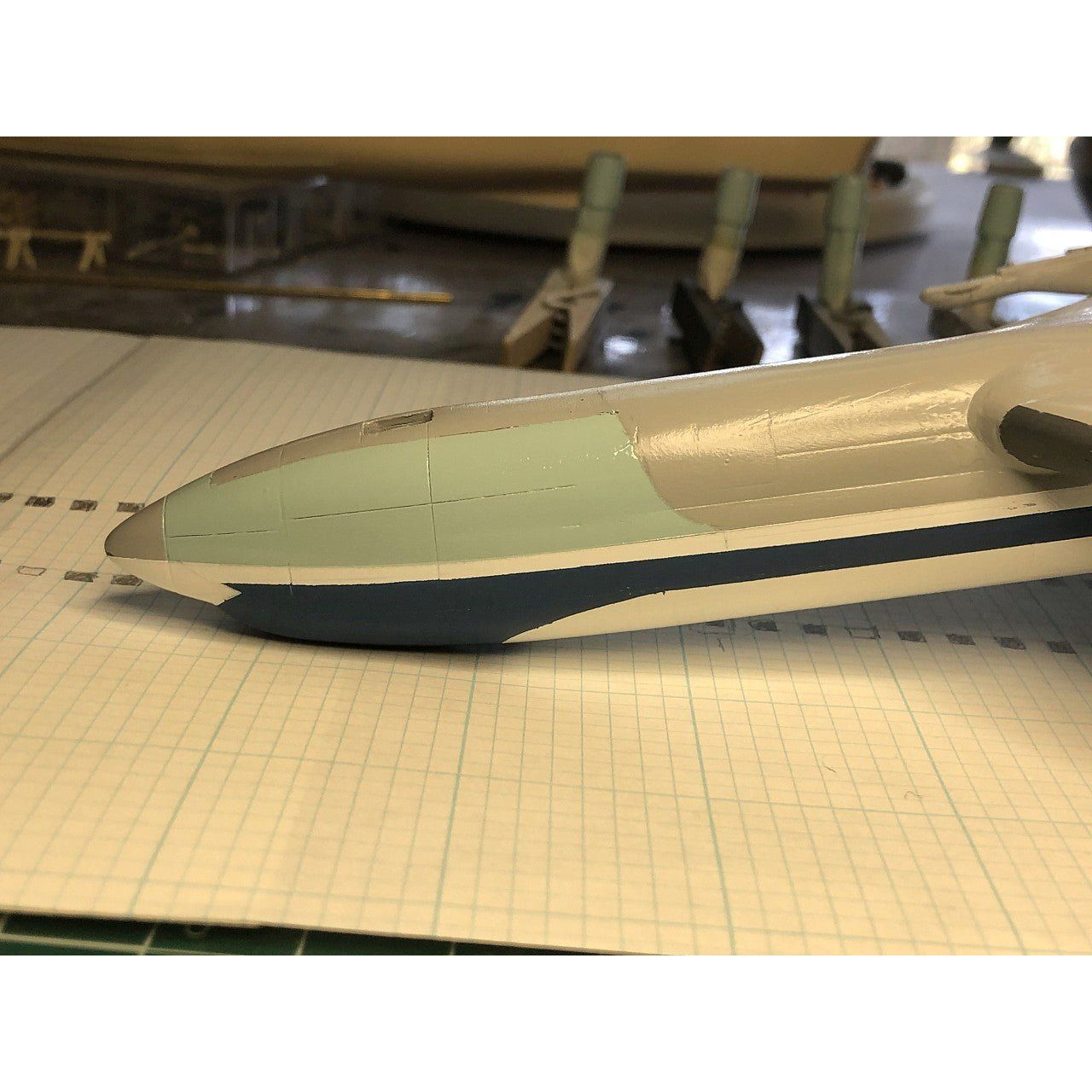 Minicraft Models 1/144 VC 137 'HOME IRAN' - Heartland - ModelCars.com