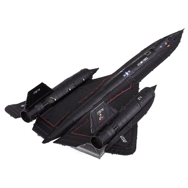 Model Kit Lockheed SR-71 Blackbird Aircraft