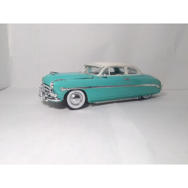 Moebius 1200 1953 Hudson Hornet 1/25 scale - Moebius - ModelCars.com