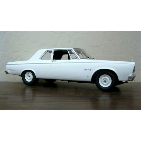 Moebius 1218 1965 Plymouth Belvedere 1/25 scale - Moebius - ModelCars.com