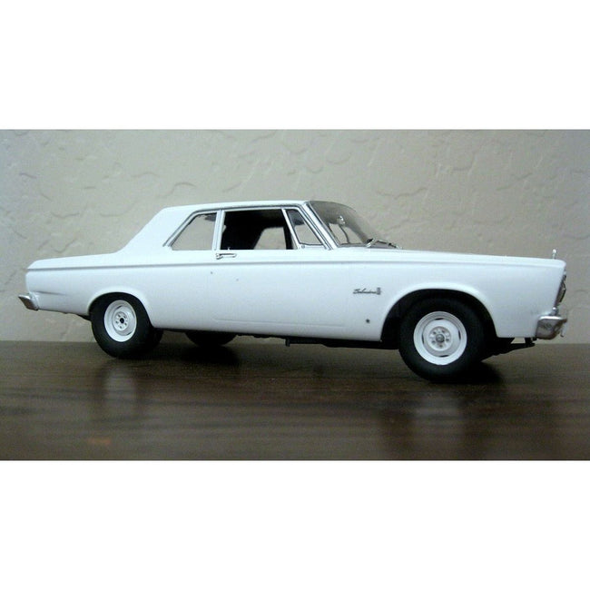 Moebius 1218 1965 Plymouth Belvedere 1/25 scale - Moebius - ModelCars.com