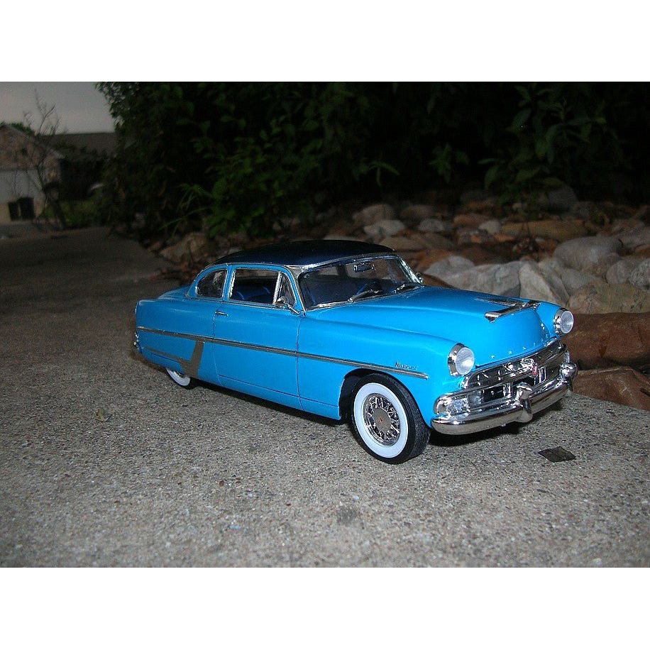 Moebius Model 1/25 Scale 1984 Hudson Hornet Coupe - Moebius - ModelCars.com