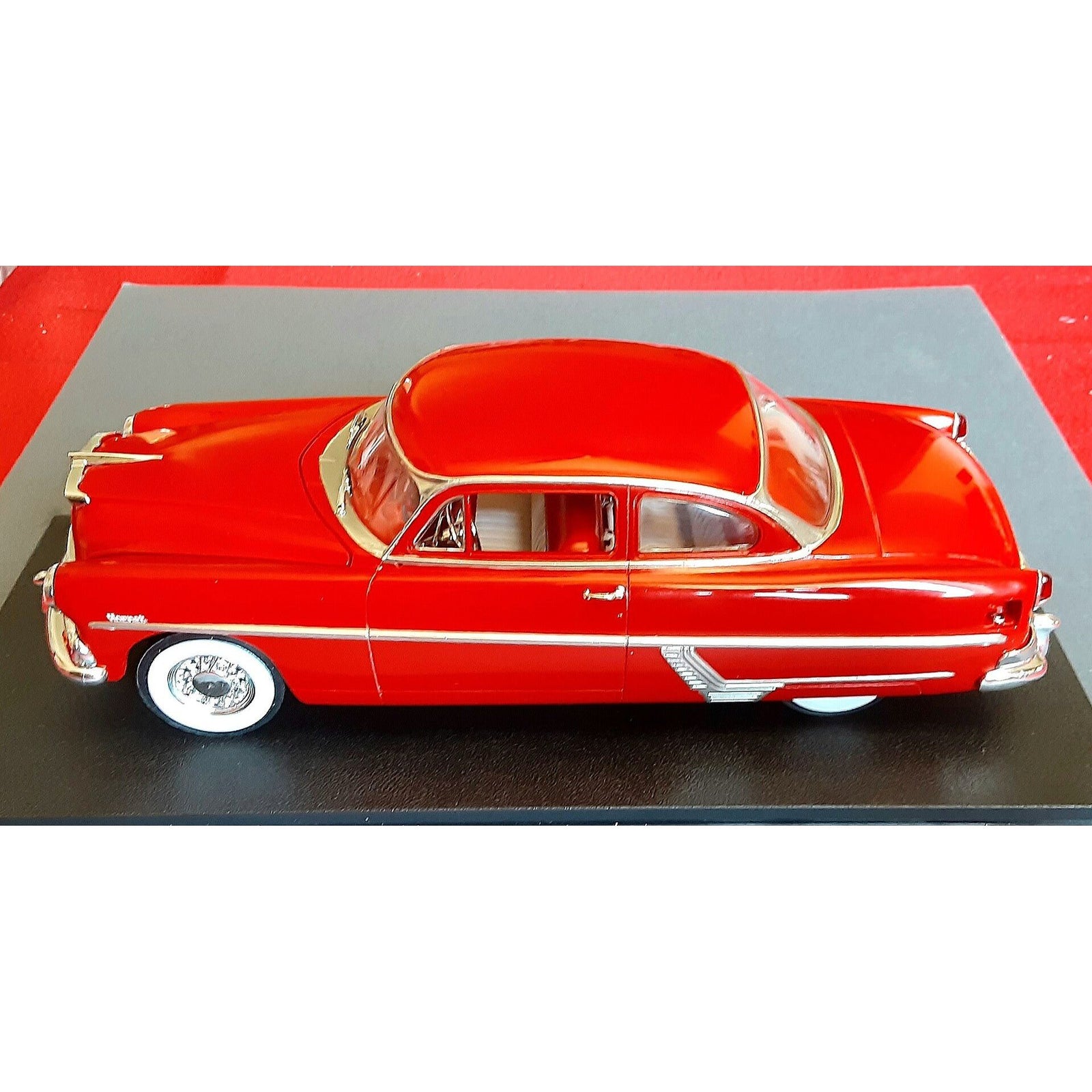 Moebius Model 1/25 Scale 1984 Hudson Hornet Coupe - Moebius - ModelCars.com