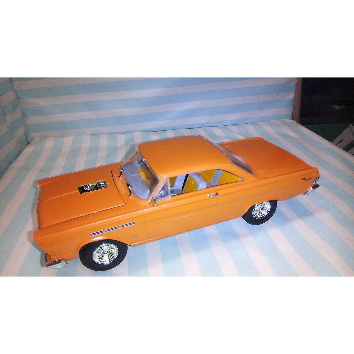 Moebius Models 1/25 1965 Mercury Comet Cyclone-Moebius-ModelCars.com