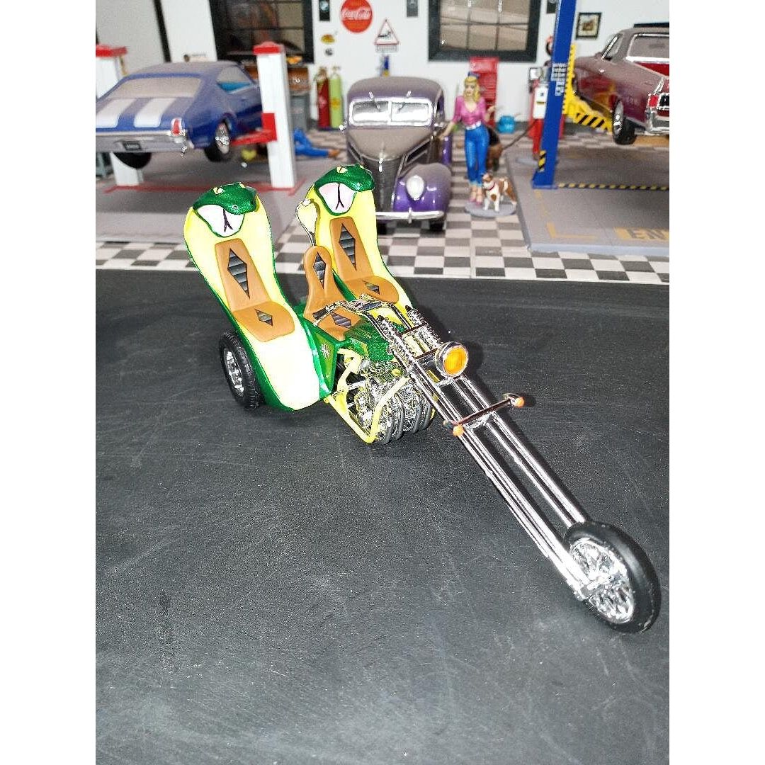 MPC 1/25 Cobra Chopper - MPC - ModelCars.com