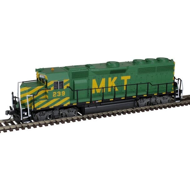 N MKT GP - 40 SLV 239 - Atlas Track - ModelCars.com