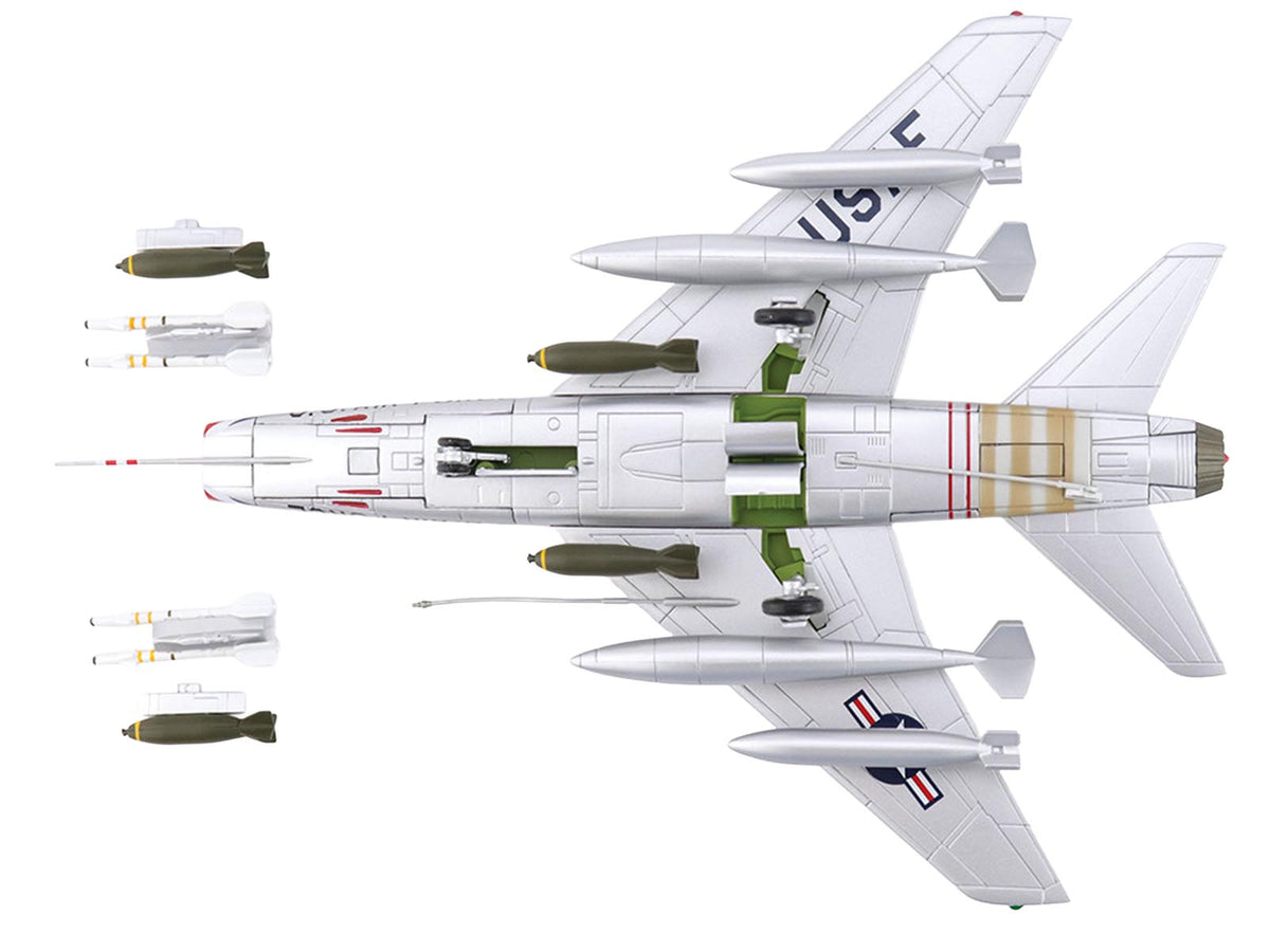 North American F-100 Super Sabre Fighter Aircraft "FW-871 National Military Museum Soesterberg Netherlands" United States Air Force "Air Power Series" 1/72 Diecast Model by Hobby Master-Hobby Master-ModelCars.com