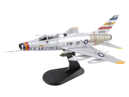 North American F-100D Super Sabre Fighter Aircraft "FW-871 81st TFS 50th TFW France" (1958) United States Air Force "Air Power Series" 1/72 Diecast Model by Hobby Master-Hobby Master-ModelCars.com