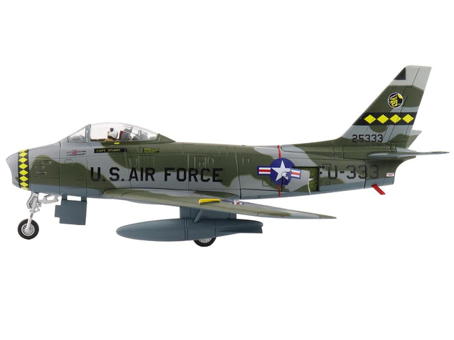North American F-86F Sabre Fighter Aircraft "25333 461st Fighter Day Squadron West Germany" (1955) United States Air Forces in Europe "Air Power Series" 1/72 Diecast Model by Hobby Master-Hobby Master-ModelCars.com