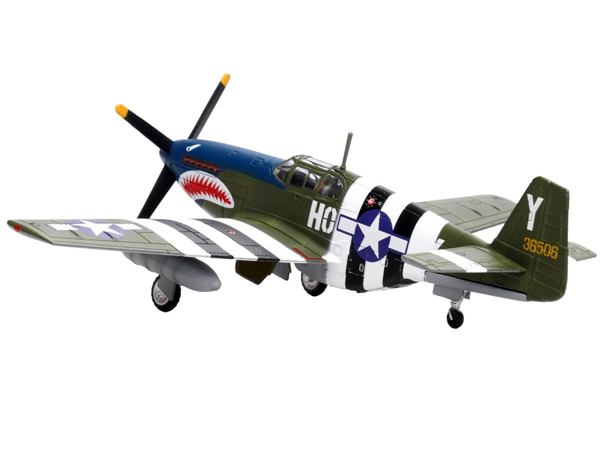 North American P-51B Mustang Aircraft "John Bennett 487th Fighter Squadron 352nd Fighter Group Blue-Nosed Bastards of Bodney RAF Bodney" (1944) United States Army Air Forces 1/72 Diecast Model Airplane by Legion-Legion-ModelCars.com