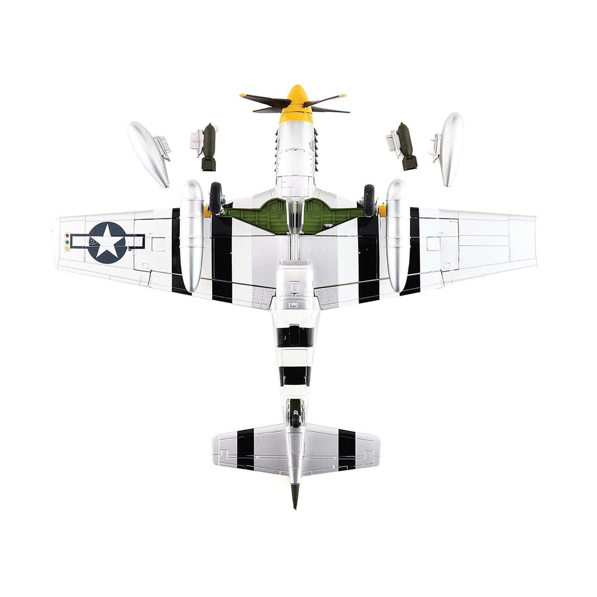 North American P-51D Mustang Fighter Aircraft "413926 375th Fighter Squadron 8th Air Force" (1944) United States Army Air Forces "Air Power Series" 1/48 Diecast Model by Hobby Master-Hobby Master-ModelCars.com
