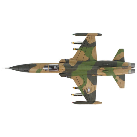 Northrop F - 5C Skoshi Tiger Aircraft "64 - 13332 10th FCS Bien Hoa AFB" (1965) United States Air Force "Air Power Series" 1/72 Diecast Model by Hobby Master - Hobby Master - ModelCars.com