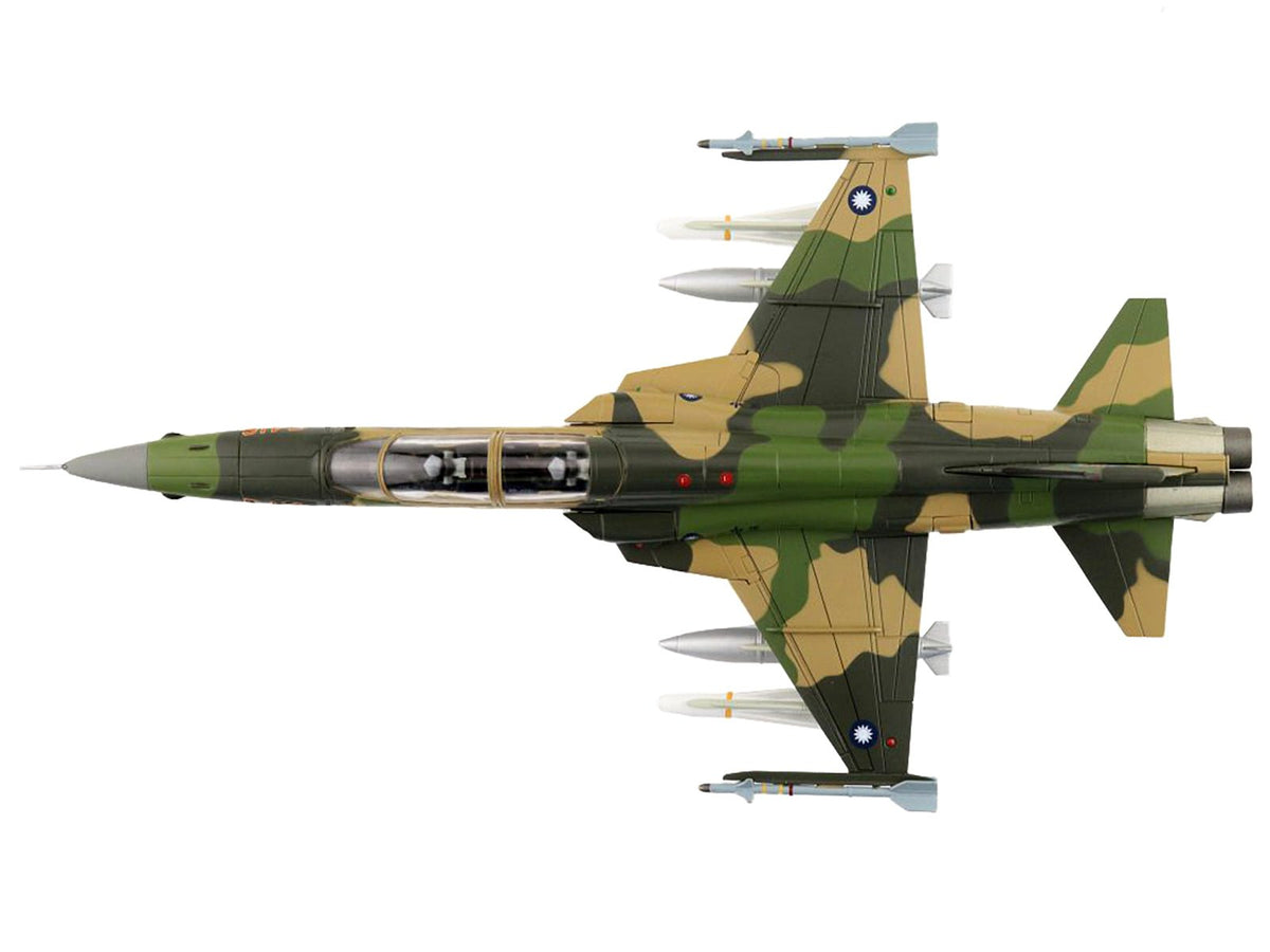 Northrop F-5F Tiger II Aircraft "46th Aggressor Squadron 7th Flight Training Wing" Republic of China Air Force "Air Power Series" 1/72 Diecast Model by Hobby Master-Hobby Master-ModelCars.com