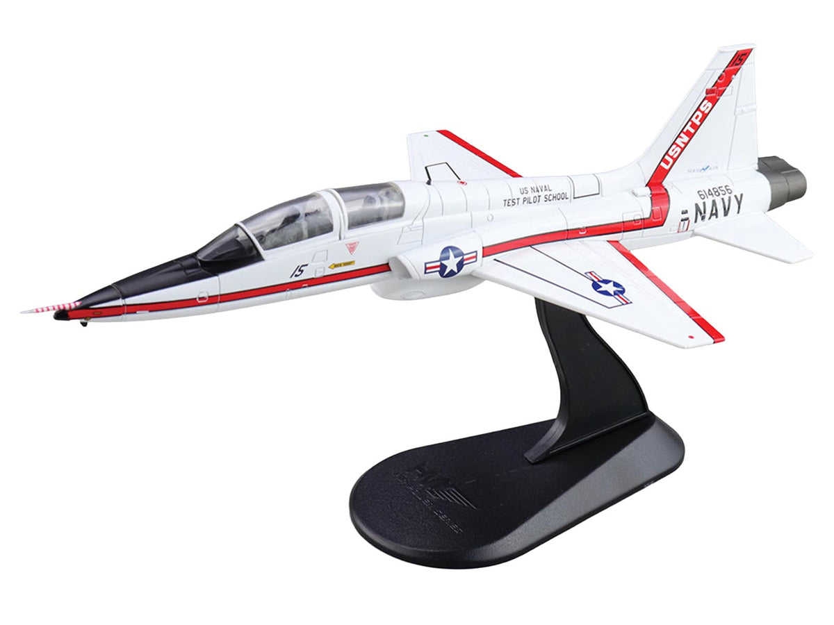 Northrop T-38A Talon Aircraft "61-0856 United States Naval Test Pilot School NAS Patuxent River NASA" (2005) United States Navy "Air Power Series" 1/72 Diecast Model by Hobby Master-Hobby Master-ModelCars.com
