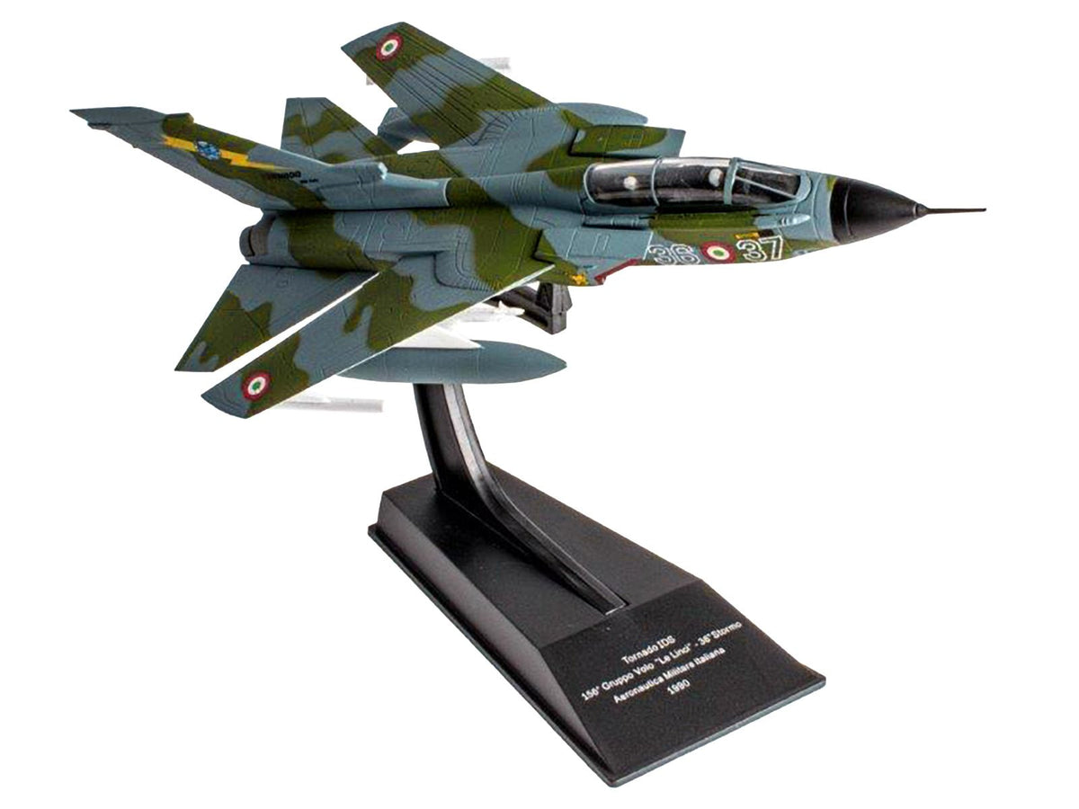 Panavia Tornado IDS Aircraft "156 Gruppo 'Le Linci' 36 Stormo" (1990) Aeronautica Militare Italiana (Italian Air Force) 1/100 Diecast Model by Hachette Collections-Hachette Collections-ModelCars.com