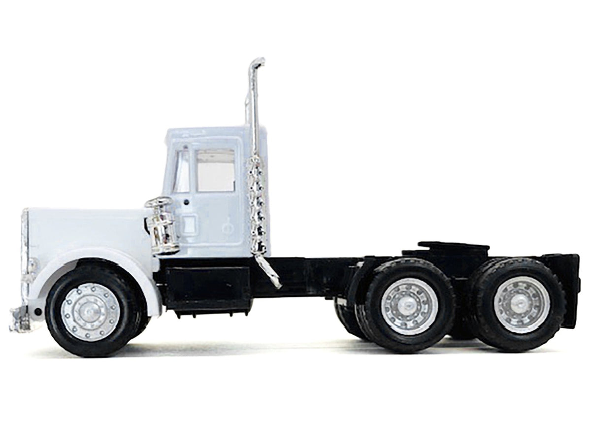 Peterbilt Short Day Cab White 1/87 (HO) Plastic Model Car by Promotex-Promotex-ModelCars.com