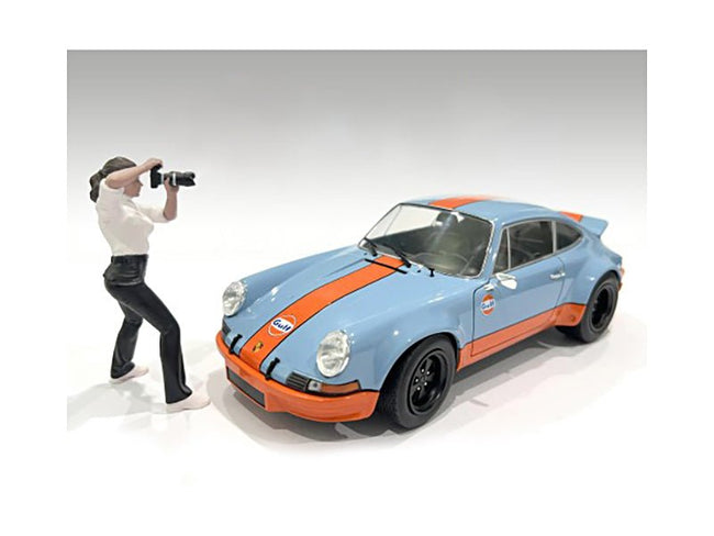 "Photographers" Figure #2 for 1/24 Scale Models by American Diorama-American Diorama-ModelCars.com