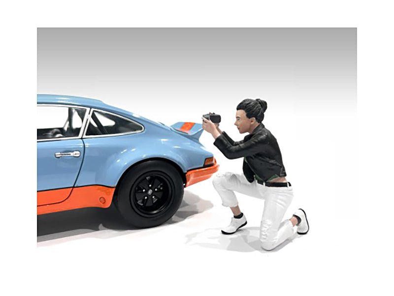"Photographers" Figure #5 for 1/24 Scale Models by American Diorama-American Diorama-ModelCars.com