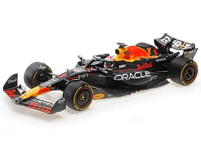 Red Bull Racing RB19 #1 Max Verstappen "Oracle" Winner F1 Formula One "Italian GP" (2023) with Driver Limited Edition to 160 pieces Worldwide 1/18 Diecast Model Car by Minichamps-Minichamps-ModelCars.com