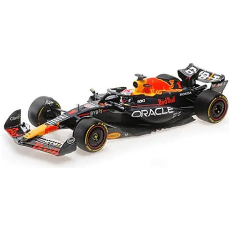 Red Bull Racing RB19 1 Max Verstappen "Oracle" Winner F1 Formula One "Italian GP" (2023) with Driver Limited Edition to 160 pieces Worldwide 1/18 Diecast Model Car by Minichamps - Minichamps - ModelCars.com