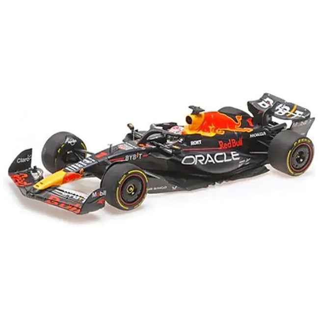 Red Bull Racing RB19 #1 Max Verstappen "Oracle" Winner F1 Formula One "Japanese GP" (2023) with Driver Limited Edition to 180 pieces Worldwide 1/18 Diecast Model Car by Minichamps-Minichamps-ModelCars.com