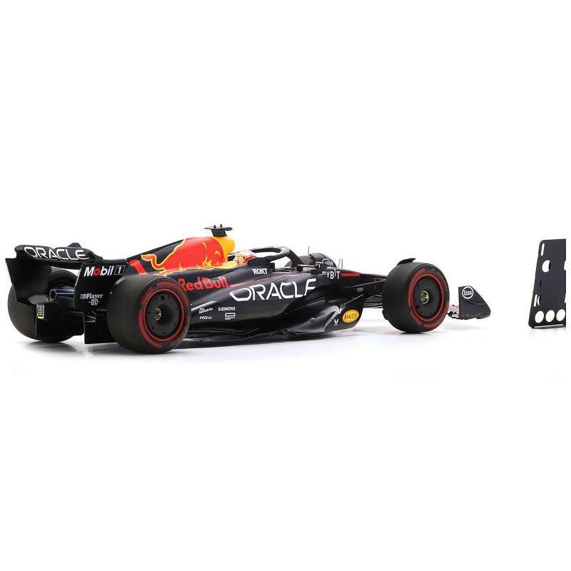 Red Bull Racing RB19 1 Max Verstappen "Oracle" Winner Formula One F1 "British GP" (2023) with Pit Board and Acrylic Display Case 1/18 Model Car by Spark - Spark - ModelCars.com