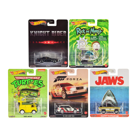 "Retro Entertainment 2023" Q Case 5 piece Set Diecast Model Cars by Hot Wheels - Motormax - ModelCars.com