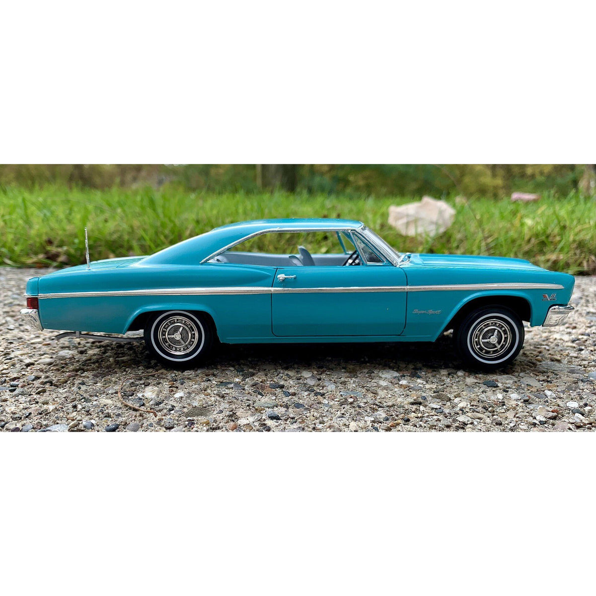 Revell 1/25 1966 Chevy Impala SS 396 2N1 - Revell - ModelCars.com